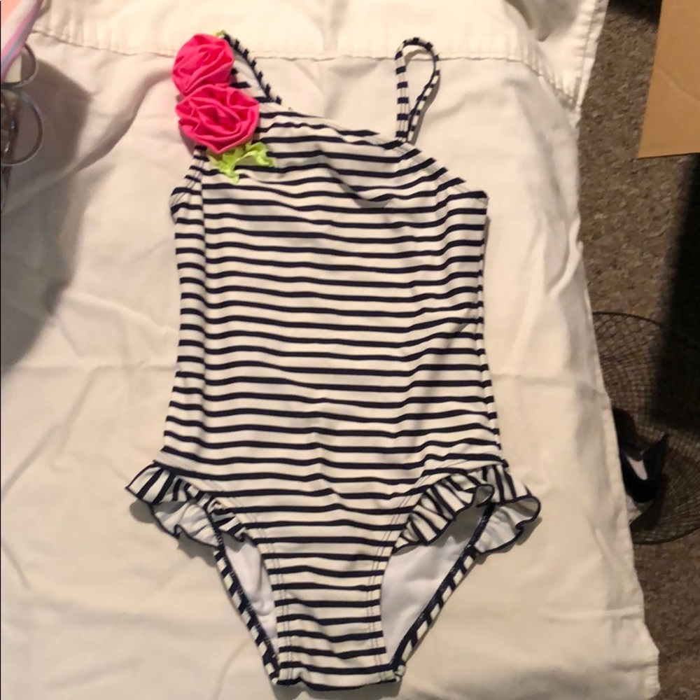 Bathing suit